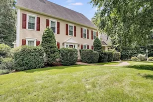 60 Wedgewood Dr, Hopkinton, MA 01748 - Photo 1