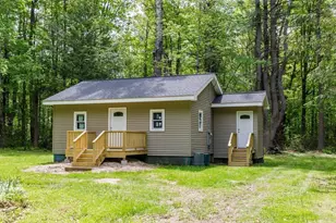 225 Queen Lake Rd, Phillipston, MA 01331 - Photo 1