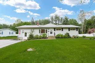 29 Regal St, Holliston, MA 01746 - Photo 1