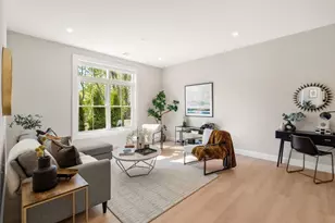 7 Cross St, Wilmington, MA 01887 - Photo 1