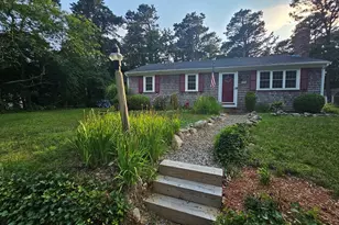 3 Kenneth St, Sandwich, MA 02537 - Photo 1