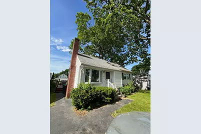 127 Winthrop Ave, Lowell, MA 01851 - Photo 1