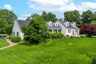 437 North St, Bridgewater, MA 02324 - Photo 1