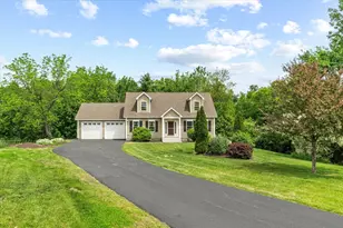 43 Julian Dr, Leominster, MA 01453 - Photo 1