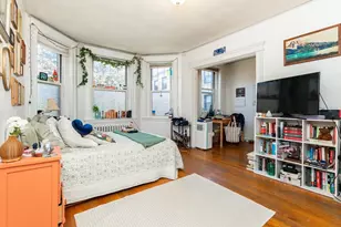 118 Riverway, Boston, MA 02215 - Photo 1