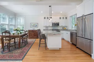 154 Chestnut St, Cambridge, MA 02139 - Photo 1