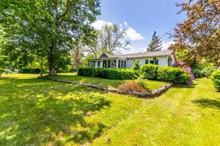 424 Bedford St, Lakeville, MA 02347 - Photo 1