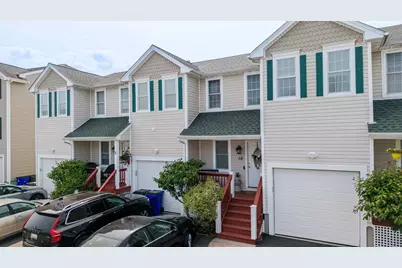 40 Winchester Ln #10, Fall River, MA 02721 - Photo 1