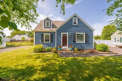 48 Clairmont Ave, Chicopee, MA 01013 - Photo 1