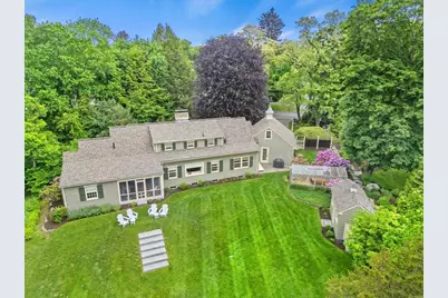 114 Chestnut St, North Reading, MA 01864 - Photo 1