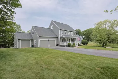 11 Stoneybrook Rd, Grafton, MA 01536 - Photo 1