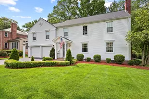 141 Pleasantview Ave, Longmeadow, MA 01106 - Photo 1