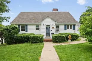 35 Marsh Ave, Worcester, MA 01605 - Photo 1