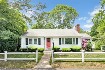 26 Reed St, Arlington, MA 02474 - Photo 1