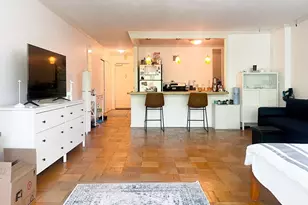 2 Hawthorne Pl, Boston, MA 02114 - Photo 1