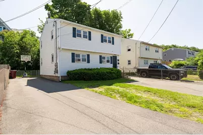 258-260 Pleasant St, Lowell, MA 01852 - Photo 1