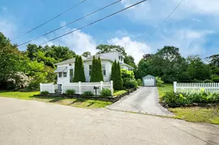 25 Ridge St, Brockton, MA 02302 - Photo 1