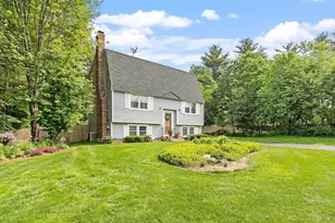 12 Willow Dr, Townsend, MA 01469 - Photo 1