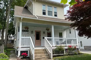 48 Hadwen Rd, Worcester, MA 01602 - Photo 1