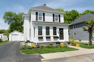 3 Worcester, Clinton, MA 01510 - Photo 1