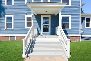 350 King St, Springfield, MA 01109 - Photo 1