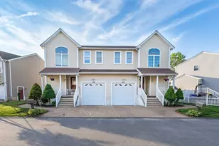 578-580 Detroit St, Fall River, MA 02721 - Photo 1