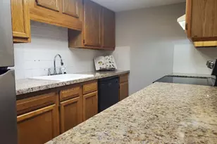 688 Boston Post Rd E, Marlborough, MA 01752 - Photo 1