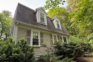 270 Pine St, Marshfield, MA 02050 - Photo 1