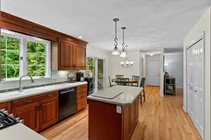 2 Hickory Ln, Georgetown, MA 01833 - Photo 1