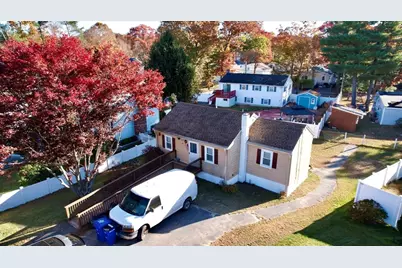 27 Overlook Rd, Holbrook, MA 02343 - Photo 1