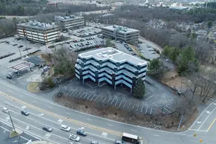 420 Lakeside Ave, Marlborough, MA 01752 - Photo 1