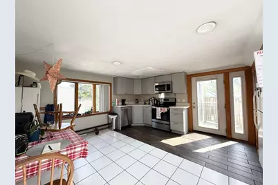 30 Templeton Pkwy #3, Watertown, MA 02472 - Photo 1