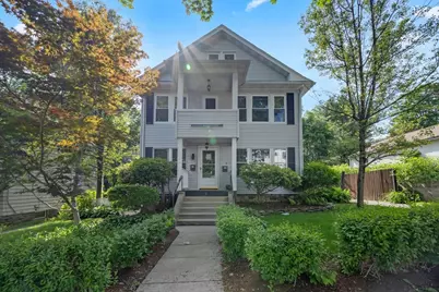 8 Brantwood #2, Worcester, MA 01602 - Photo 1