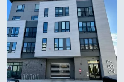 287 Maverick St #202, Boston, MA 02128 - Photo 1