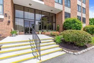 51 Melrose St, Melrose, MA 02176 - Photo 1