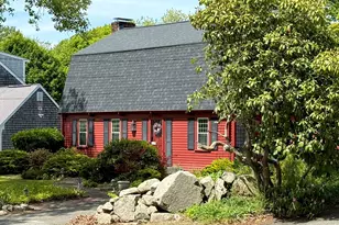 631 Elm St, Dartmouth, MA 02748 - Photo 1