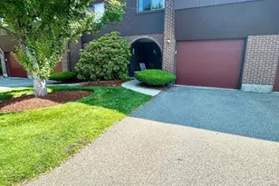 6 Tamarack Ln, Peabody, MA 01960 - Photo 1