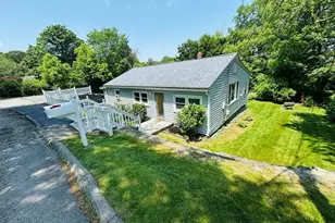 14 Calder St, Marlborough, MA 01752 - Photo 1