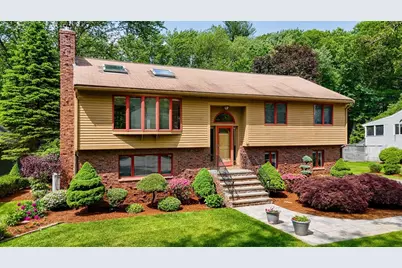 10 Briarwood Lane, Wakefield, MA 01880 - Photo 1