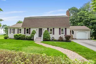 52 Diana Dr, Marlborough, MA 01752 - Photo 1