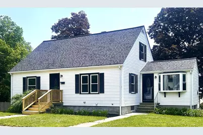 18 Greystone Ave, Webster, MA 01570 - Photo 1