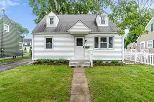 195 Rosewell St, Springfield, MA 01109 - Photo 1