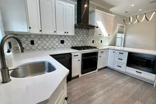 222 Roslindale Ave, Boston, MA 02131 - Photo 1