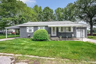 101 Harold Ave, Dracut, MA 01826 - Photo 1