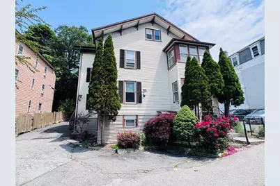 27 Shelby St, Worcester, MA 01605 - Photo 1