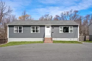 29 Putnam, Peabody, MA 01960 - Photo 1