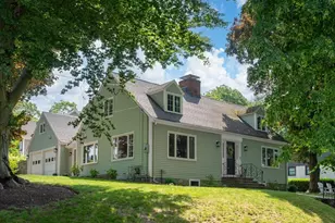 2 Elmcrest Cir, Melrose, MA 02176 - Photo 1