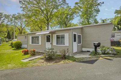 32 Puffin Drive, Chicopee, MA 01020 - Photo 1