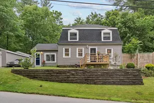 466 Lake St, Haverhill, MA 01832 - Photo 1