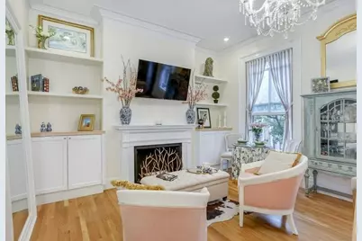 376 Marlborough St #4, Boston, MA 02116 - Photo 1